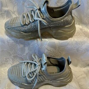 Girls Steve Madden Sneakers Sz 1M